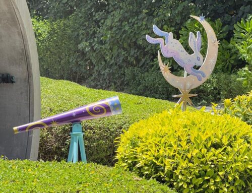 Easter Ritz-Carlton illustrations in the wild!